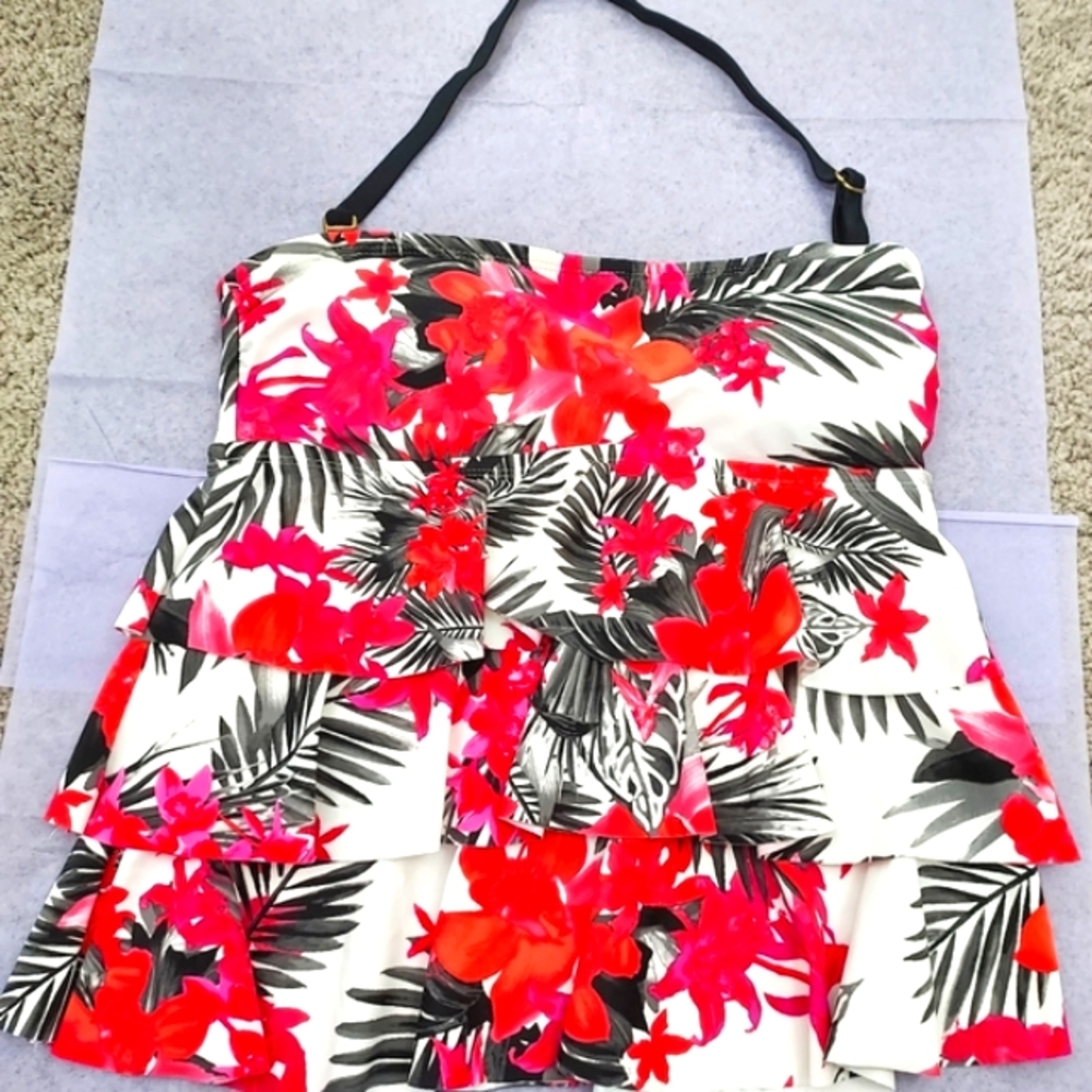 Women's Swimsuit Top